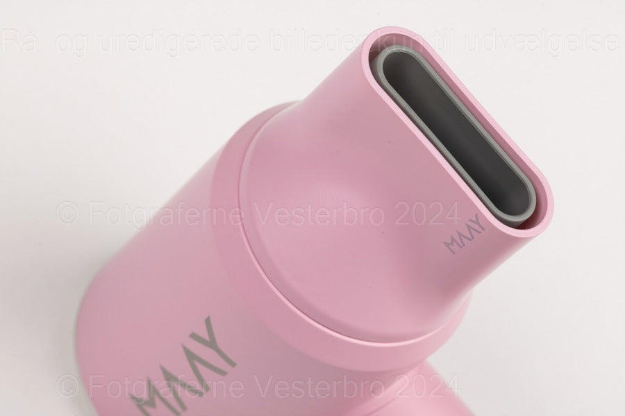 MAAY Hårtørrer – Dansk design. Professionel ydeevne. Hver dag.
